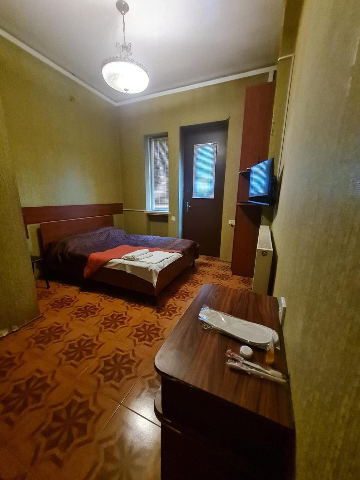 Piano Hotel Tbilisi Eksteriør bilde