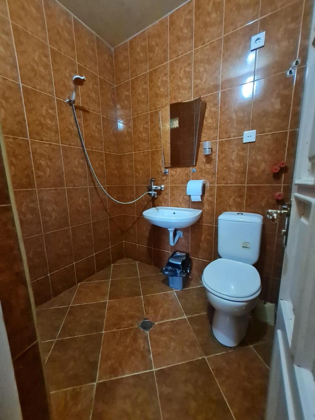 Piano Hotel Tbilisi Eksteriør bilde